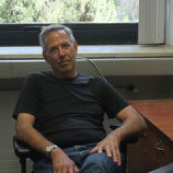 Robert Matthews